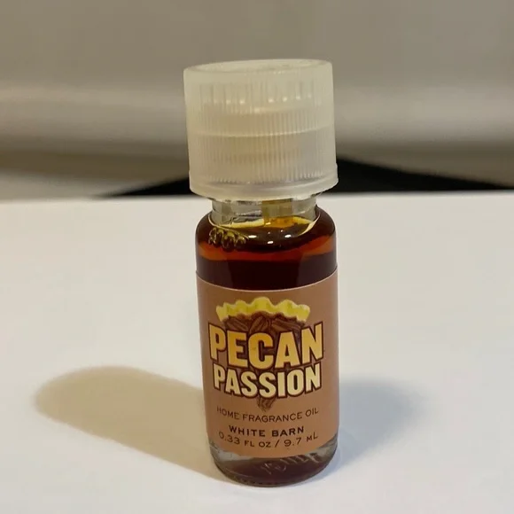 NEVER USED! Bath and Body Works Pecan Passion Temptations Home Fragrance Oil - Picture 1 of 3